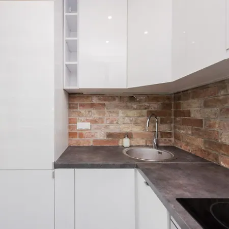 דירה White And Grey With Parking Close To Tauron Arena By Renters *