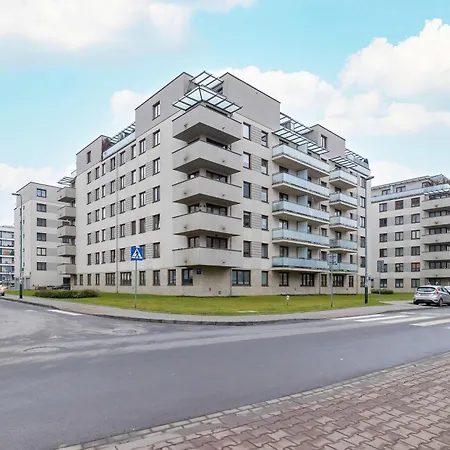 White And Grey With Parking Close To Tauron Arena By Renters * קרקוב