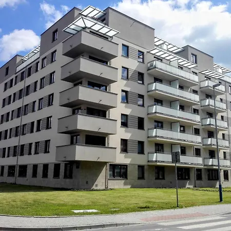 White And Grey With Parking Close To Tauron Arena By Renters * קרקוב
